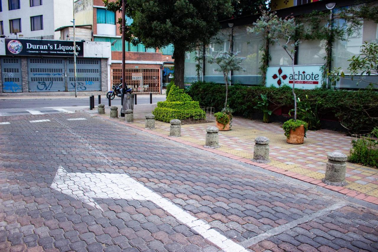 Hostal Loro Verde Quito Exterior foto